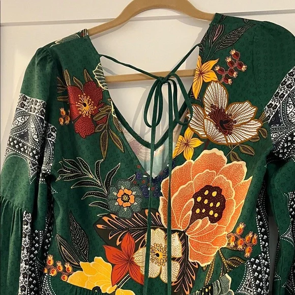 Floral Green Maxi Dress - Picture 3 of 12